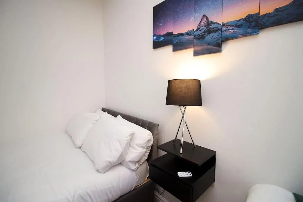 Apartment Beautiful Spacious Flat Near City Centre With Free Parking Swansea
